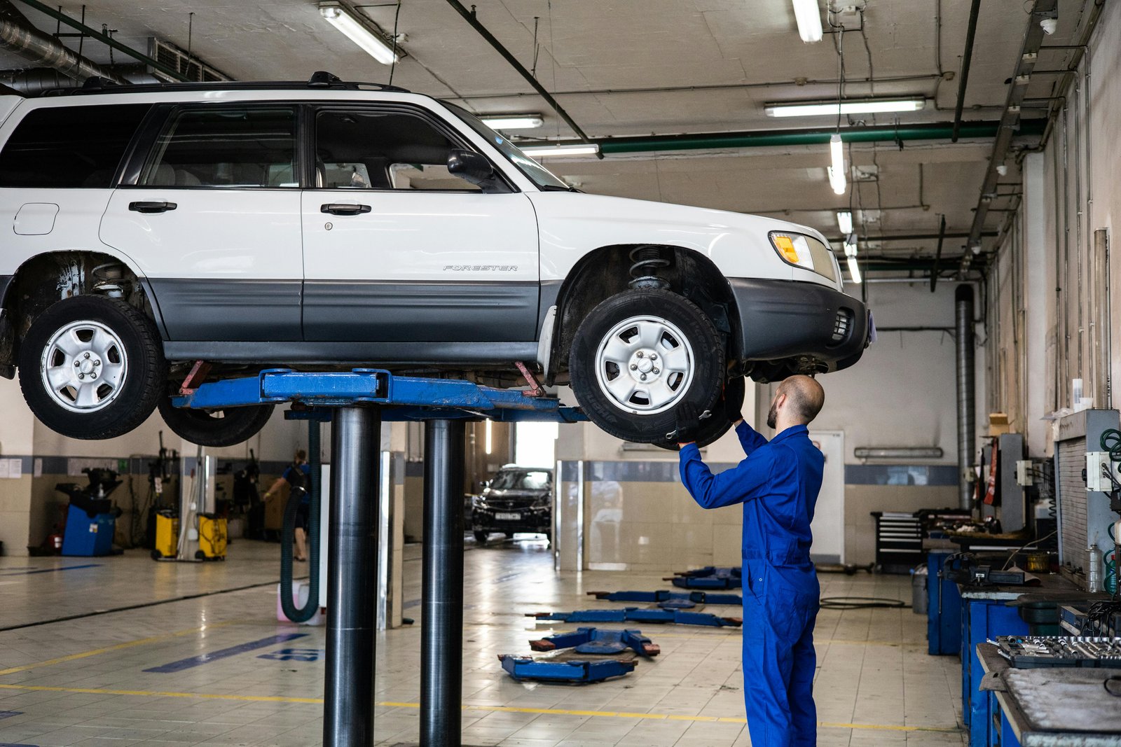 Electric & Hybrid Vehicle Engineering
